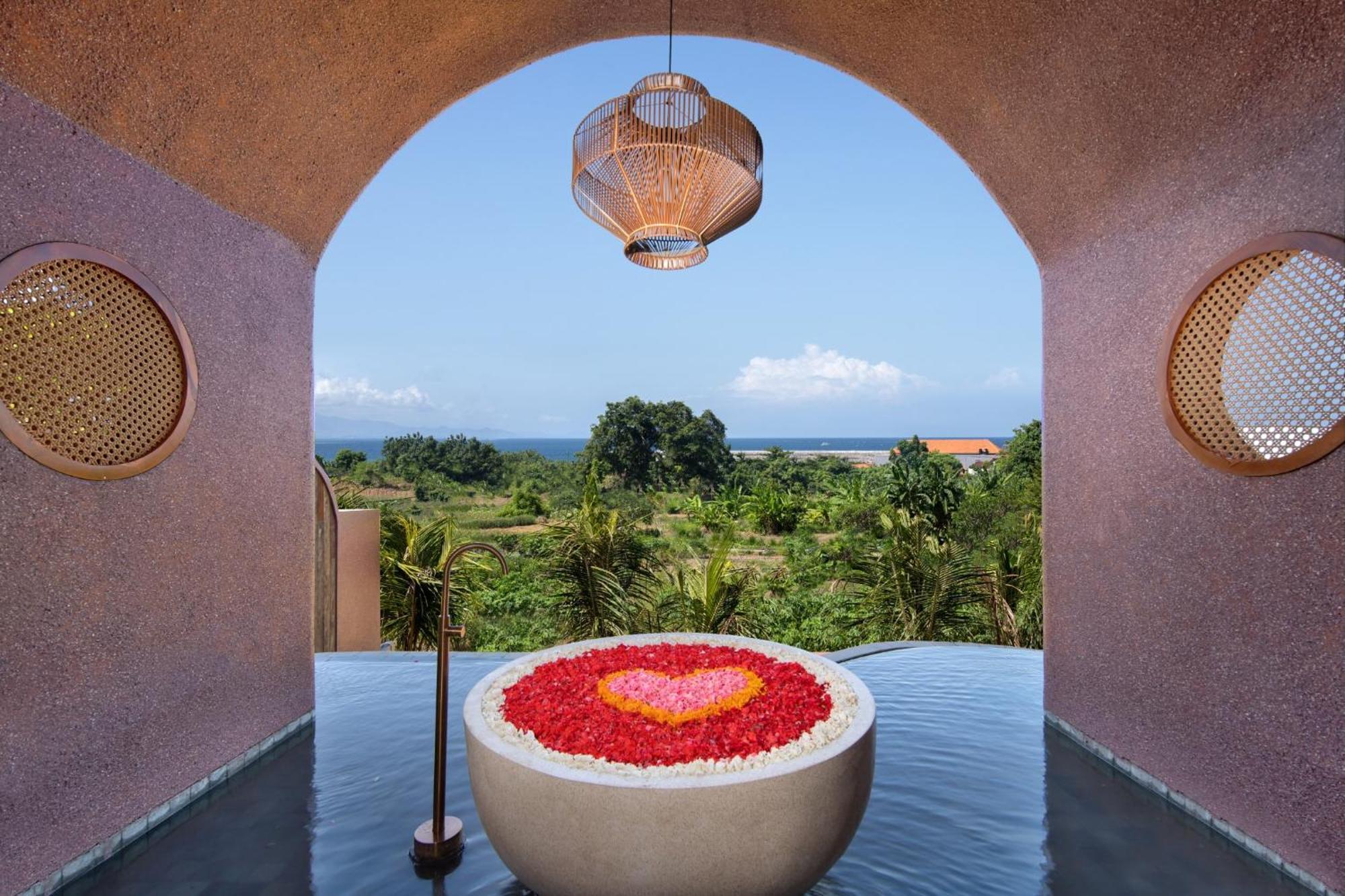 Seascape Luxury Resort & Spa Sanur By Ini Vie Hospitality (Adults Only) Экстерьер фото