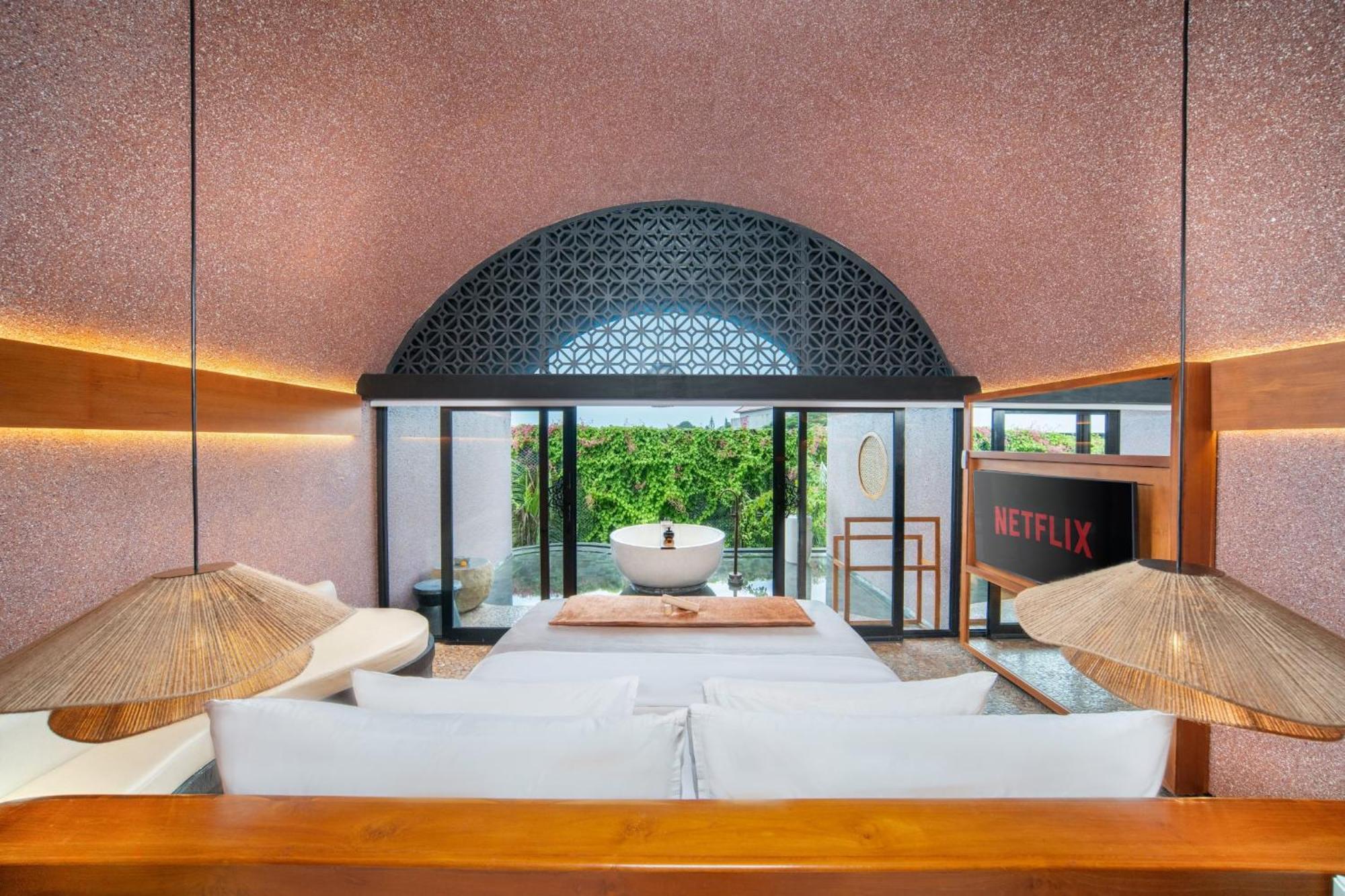 Seascape Luxury Resort & Spa Sanur By Ini Vie Hospitality (Adults Only) Экстерьер фото